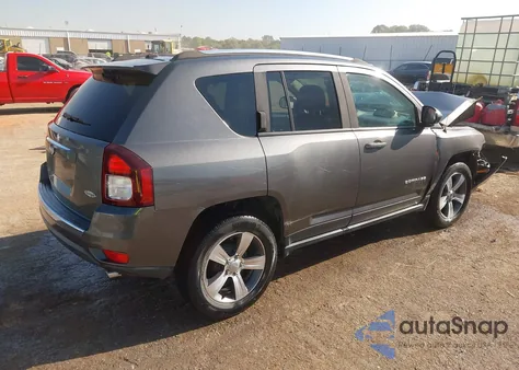 2016 Jeep Compass High Altitude Edition z USA, uszkodzony, nr VIN 1C4NJCEA9GD676987